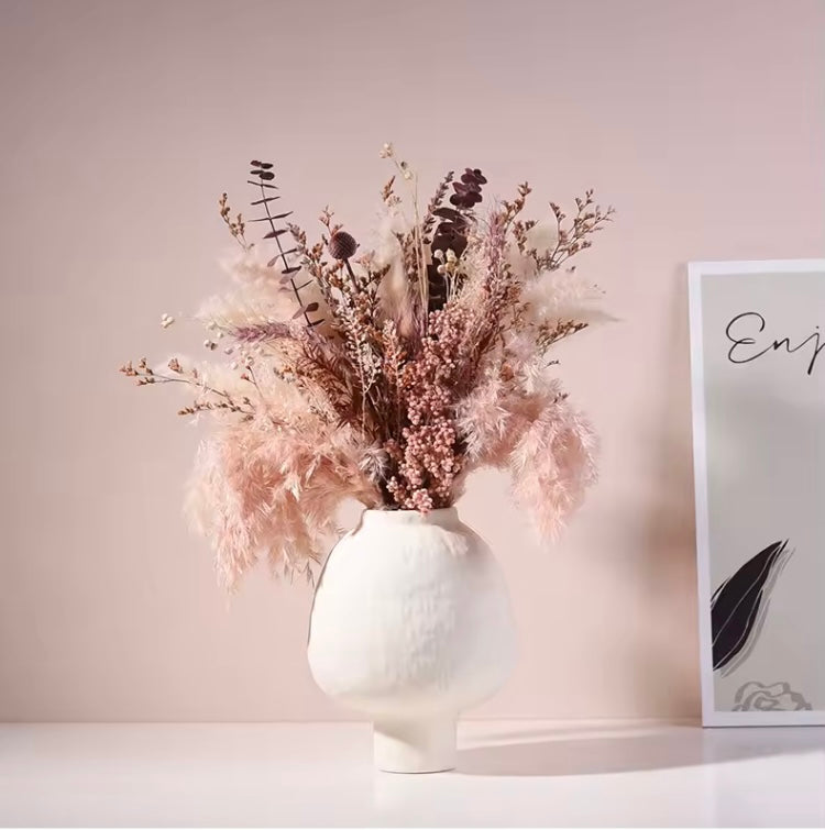 Handgefertigte Keramikvase Hana