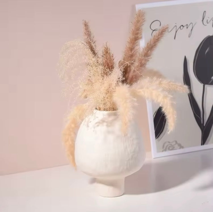 Handgefertigte Keramikvase Hana