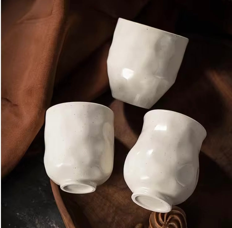 Nara Becher – Japandi-Keramikbecher mit organischer Form